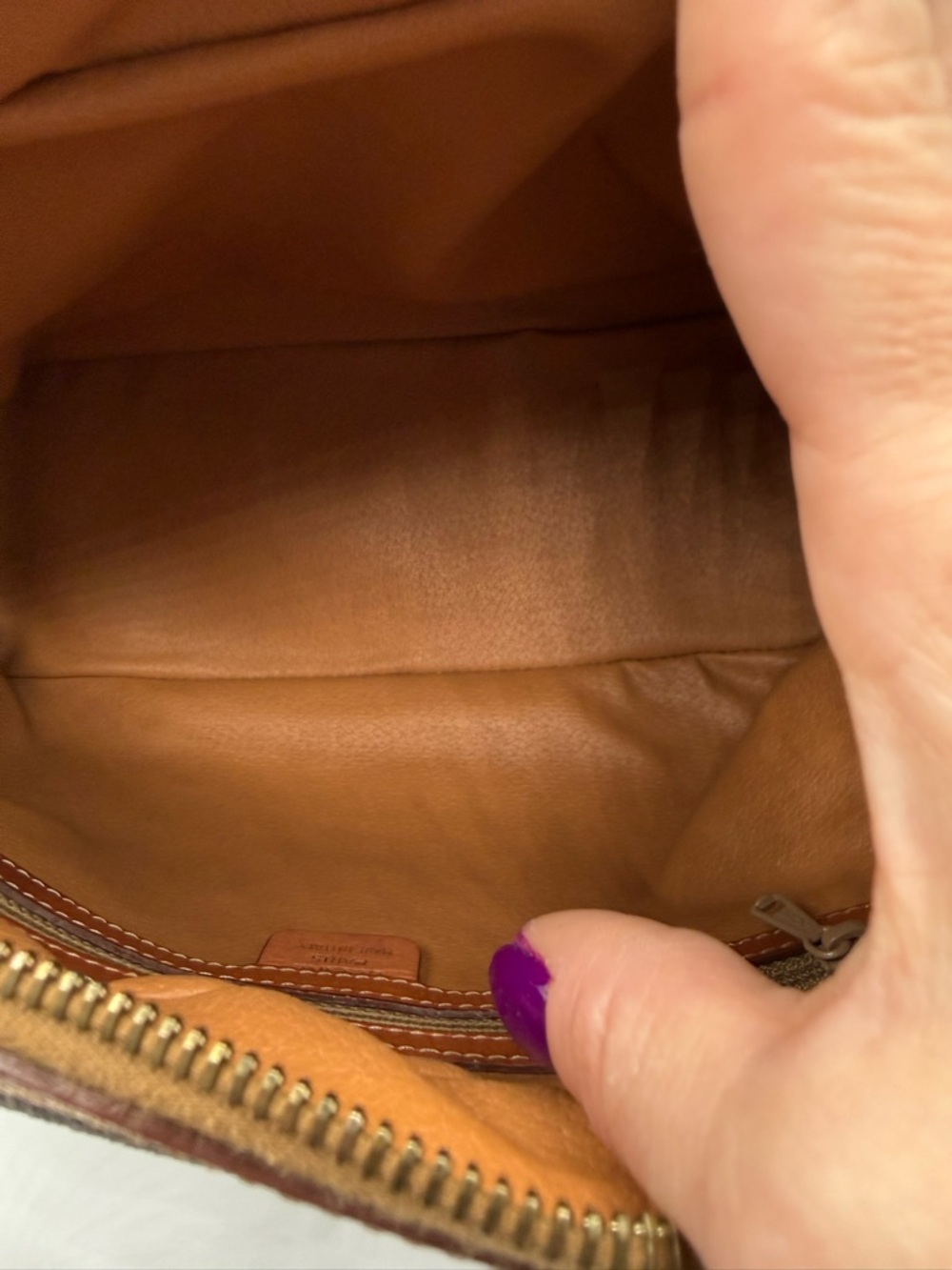 A+ condition Céline Vintage Macadam satchel bag - Picture 7 of 14